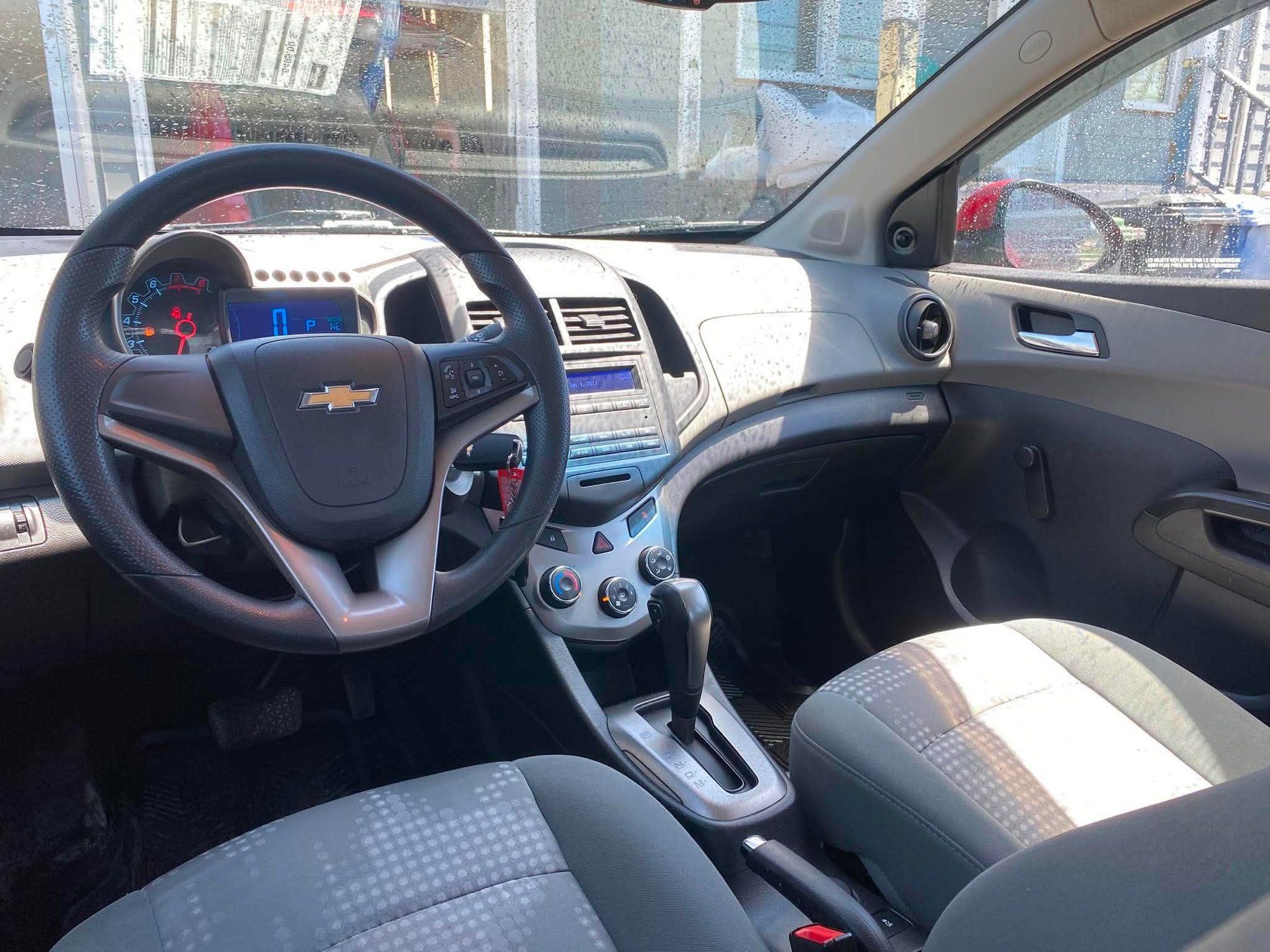 Chevrolet Sonic 2014 - Image 7