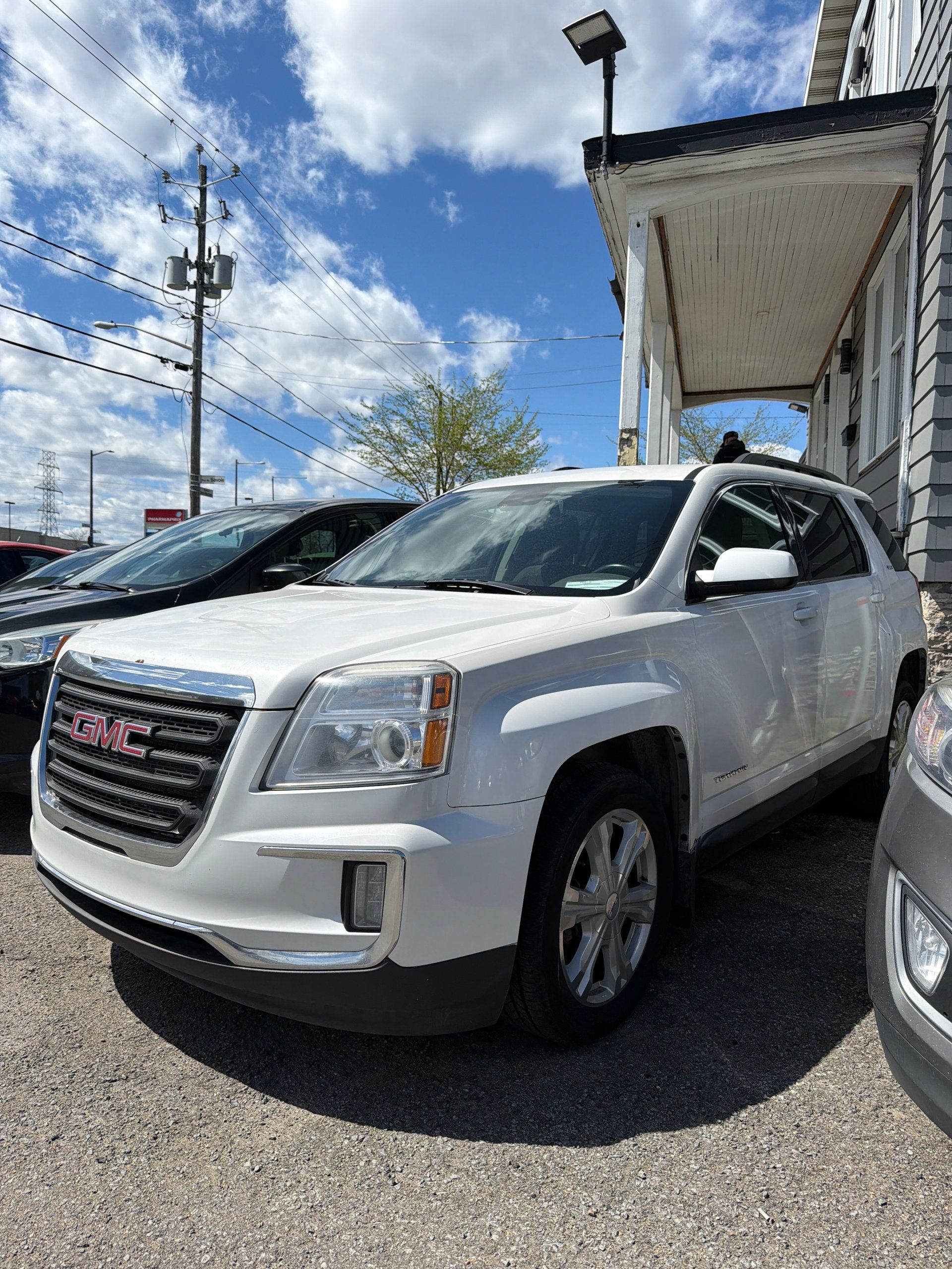 GMC Terrain 2017 - Image 1